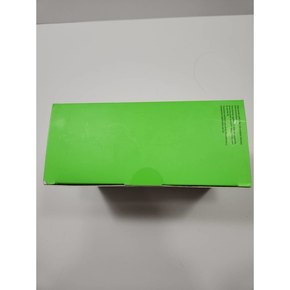 Belkin - Boost Up Wireless Charging Pad for iPhone 7.5W - Picture 6 of 9